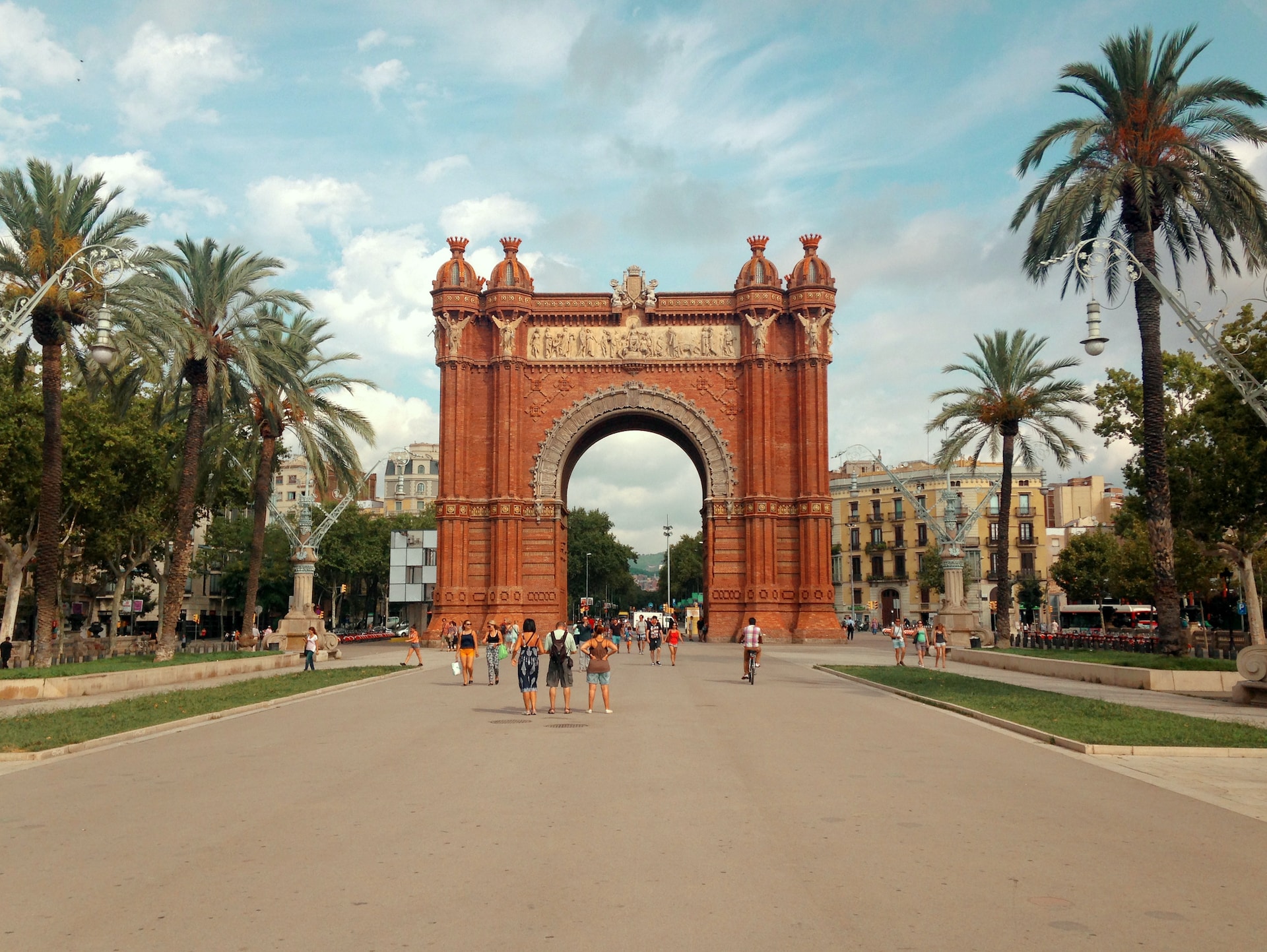 Descubriendo los tesoros de Barcelona: un viaje por los mejores museos de la ciudad Playas en el mundo
