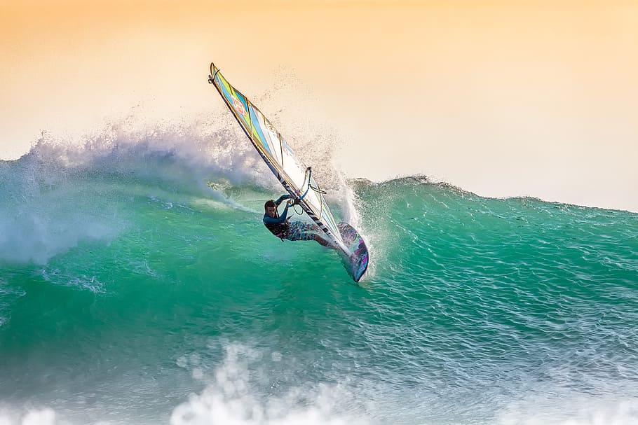 Mallorca windsurf, cursos para todas las edades y a tu ritmo